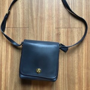 VINTAGE AUTHENTIC COACH BAG
